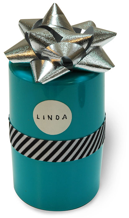 spray-can lids